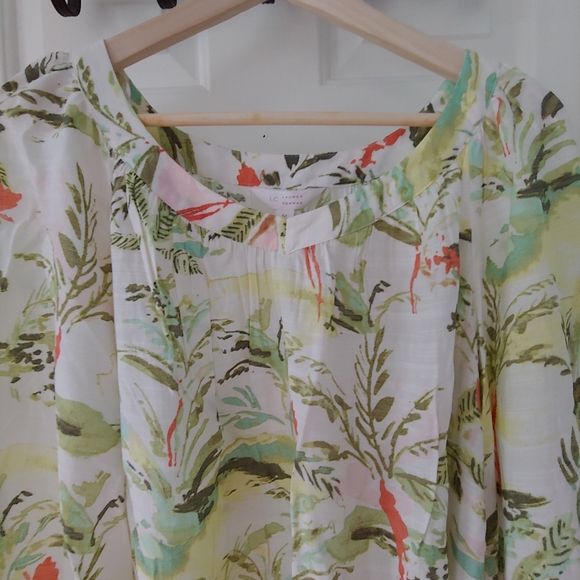 NWT LC Lauren Conrad Banded Neck Peasant Blouse - Size M - Picture 2 of 9